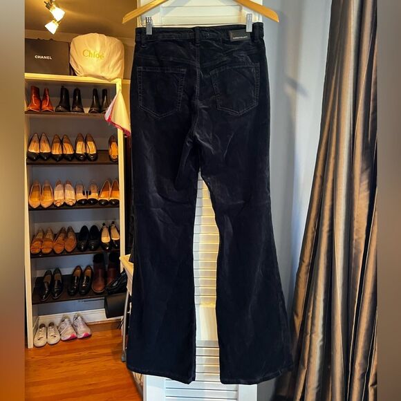 Current Elliott The Side Street Velvet Flare Jean - Picture 11 of 13